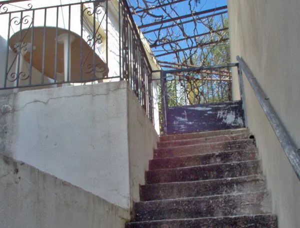 Three-Bedroom Seafront Villa for Sale in Spili, Agios Vassilios — photo 5