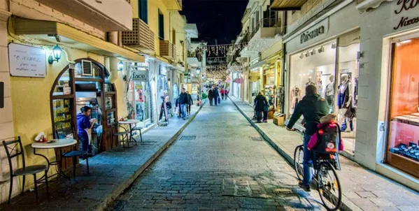 110 m² Business for Sale in Rethymnon