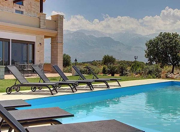 Sea View 237 m² Villa with Seven Bedrooms for Sale in Vamos, Apokoronas — photo 3