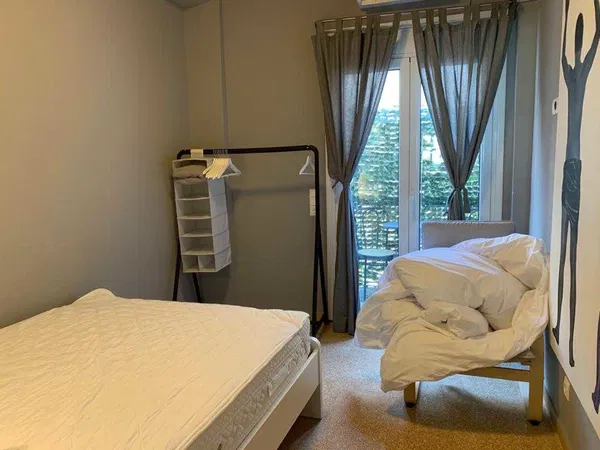 50 m² Apartment with Two Bedrooms for Rent in Keramikos, Athens Center — photo 5