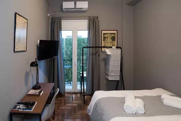 Two-Bedroom Apartment for Rent in Gazi - Metaxourgio - Votanikos, Athens Center — photo 3