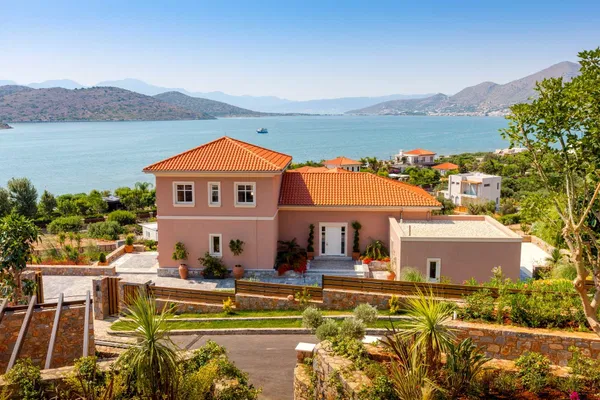 Sea View Six-Bedroom Villa for Sale in Elounda, Agios Nikolaos — photo 5