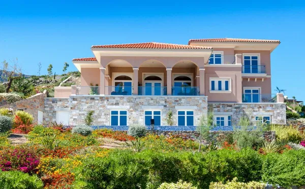 Sea View Six-Bedroom Villa for Sale in Elounda, Agios Nikolaos