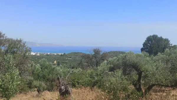 Sea-View 4,900 m² Plot of Land for Sale in Gerani, Platanias — photo 2