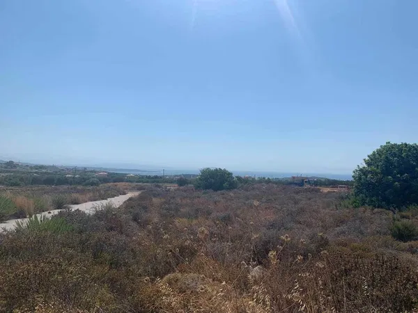 Seafront 482 m² Plot of Land for Sale in Chorafakia, Akrotiri — photo 2