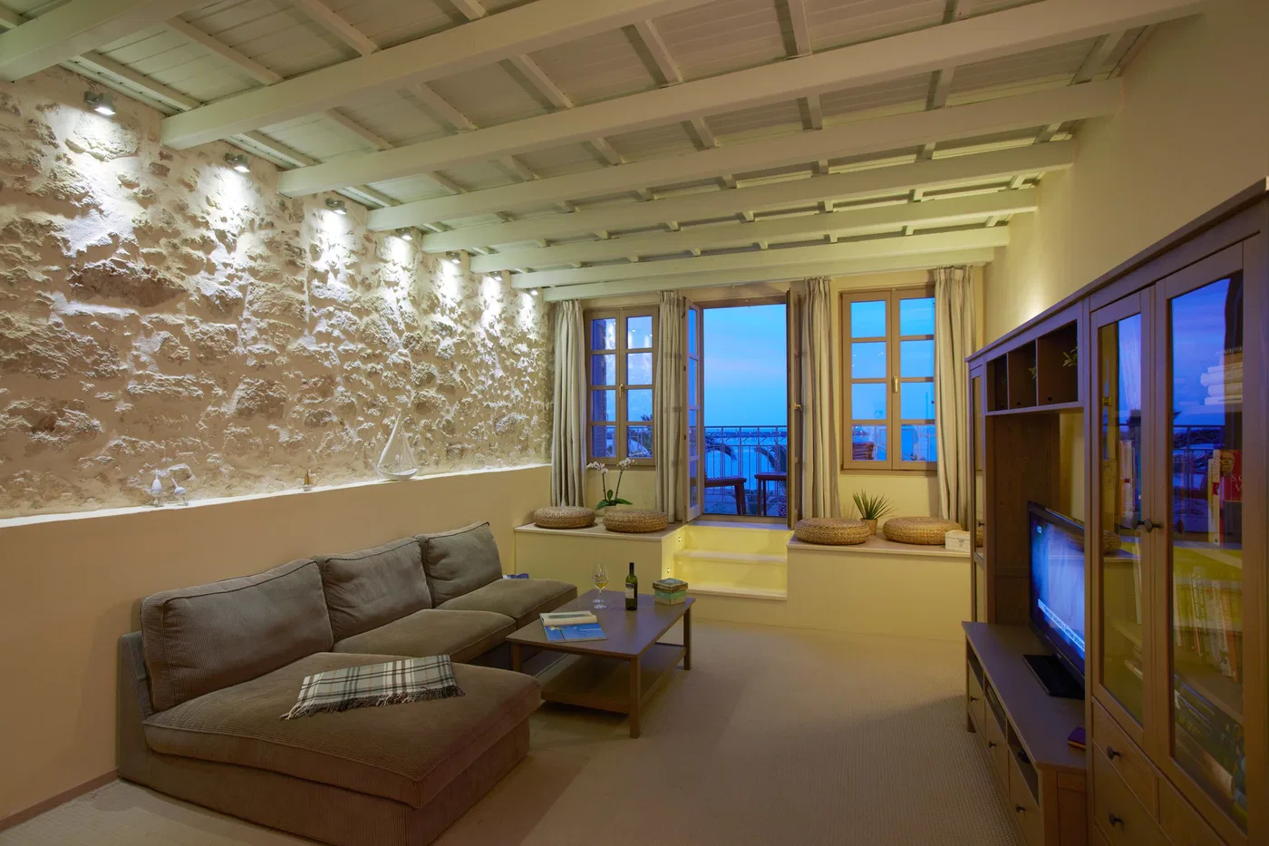 Sea View Hotel for Sale in Old Town Rethymnon, Rethymnon