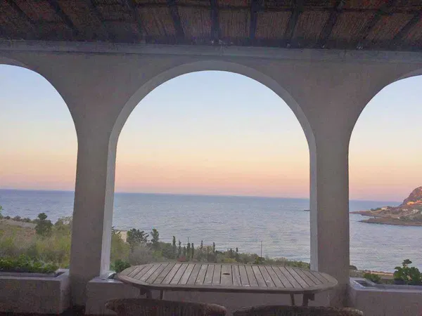 Sea View Four-Bedroom Villa for Sale in Daskalio, Attica — photo 5