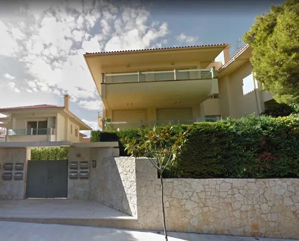 Villa with Five Bedrooms for Sale in Kifisia, Athens Northern suburbs — photo 3