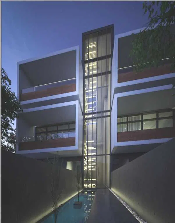 161 m² Villa with Three Bedrooms for Sale in Alimos, Athens Southern suburbs