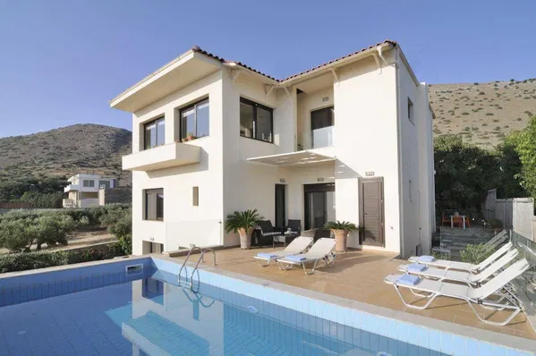 Sea-View Five-Bedroom Villa for Sale in Elounda, Agios Nikolaos — photo 5