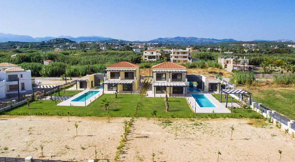 Sea View 262 m² Villa with Three Bedrooms for Sale in Platanias, Chania — photo 2