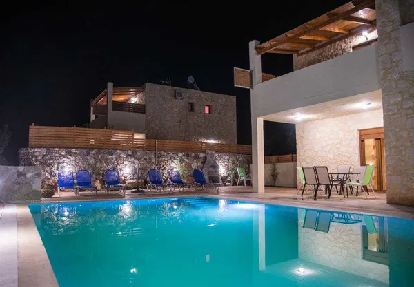 Sea View 255 m² Villa with Nine Bedrooms for Sale in Bali, Mylopotamos — photo 4