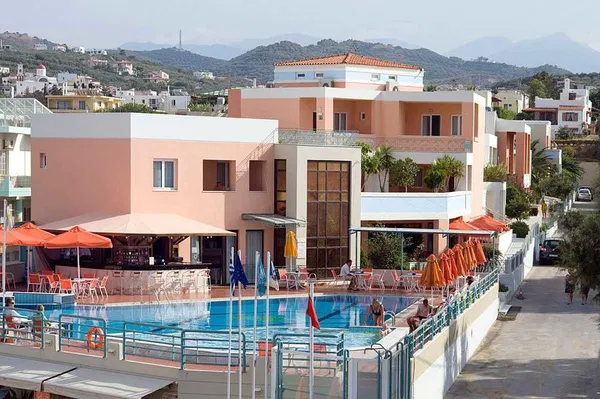 Sea View Hotel for Sale in Chania — photo 3