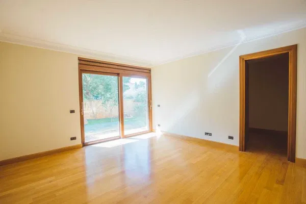 178 m² Apartment with Three Bedrooms for Sale in Glyfada, Athens Southern suburbs — photo 4