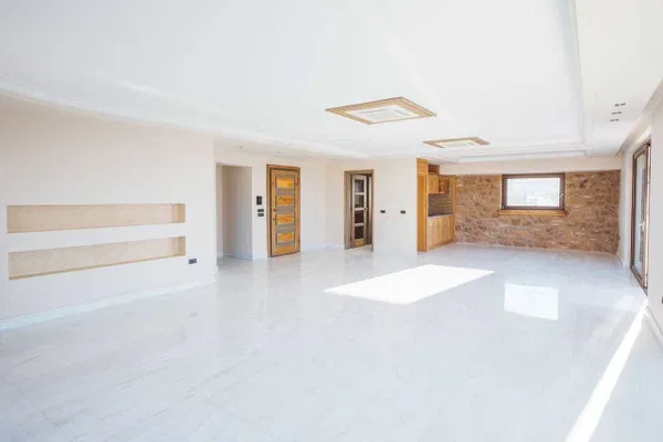 178 m² Apartment with Three Bedrooms for Sale in Glyfada, Athens Southern suburbs