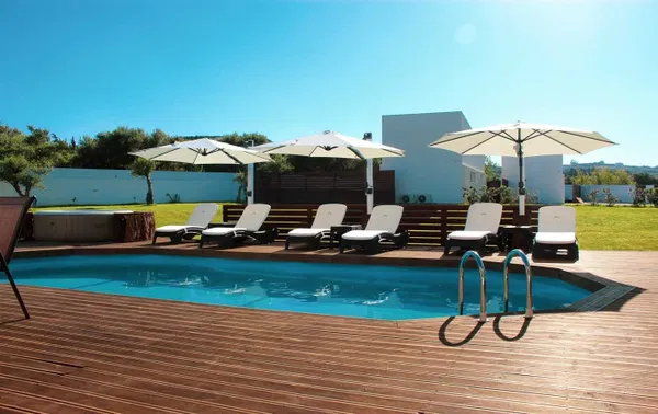256 m² Villa with Six Bedrooms for Sale in Platanias, Chania — photo 3