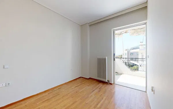 Sea View Three-Bedroom Apartment for Sale in Argyroupoli Athens, Athens Southern suburbs — photo 5