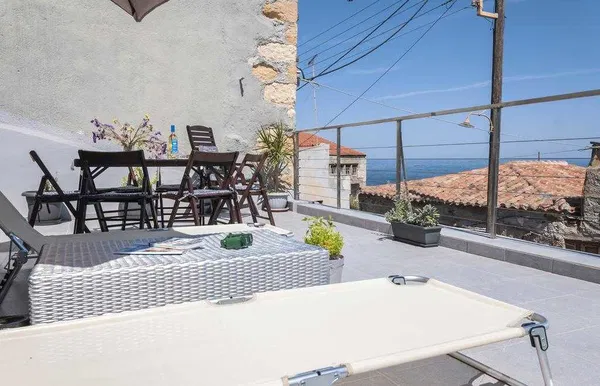 Building for Sale in Tampakaria, Chania — photo 3