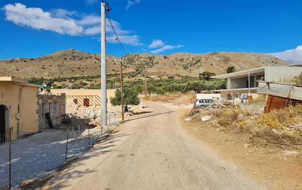 303 m² Land for Sale in Megala Chorafia, Chania