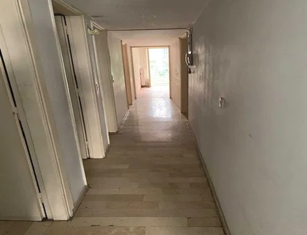 110 m² Apartment with Three Bedrooms for Sale in Nea Smyrni, Athens Southern suburbs — photo 5