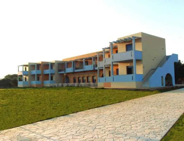 Sea-View Hotel for Sale in Monemvasia, Lakonia — photo 4