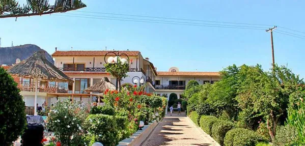 Seafront Hotel for Sale in Heraklion — photo 2