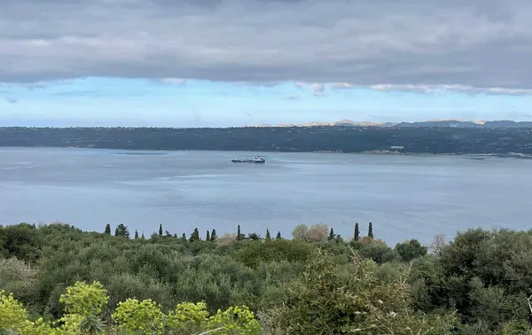 Sea-View 4,000 m² Plot for Sale in Megala Chorafia, Chania — photo 2