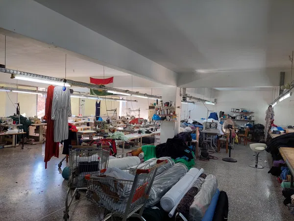 1118 m² Building for Sale in Sepolia, Athens Center — photo 5