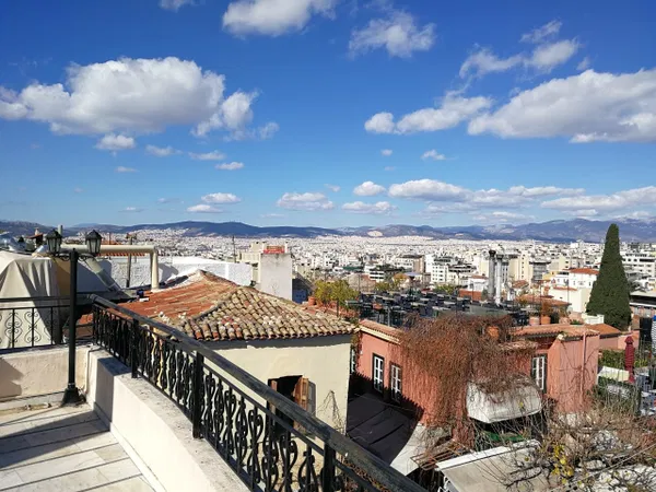 Three-Bedroom Villa for Sale in Athens Historical Center, Athens Center — photo 2