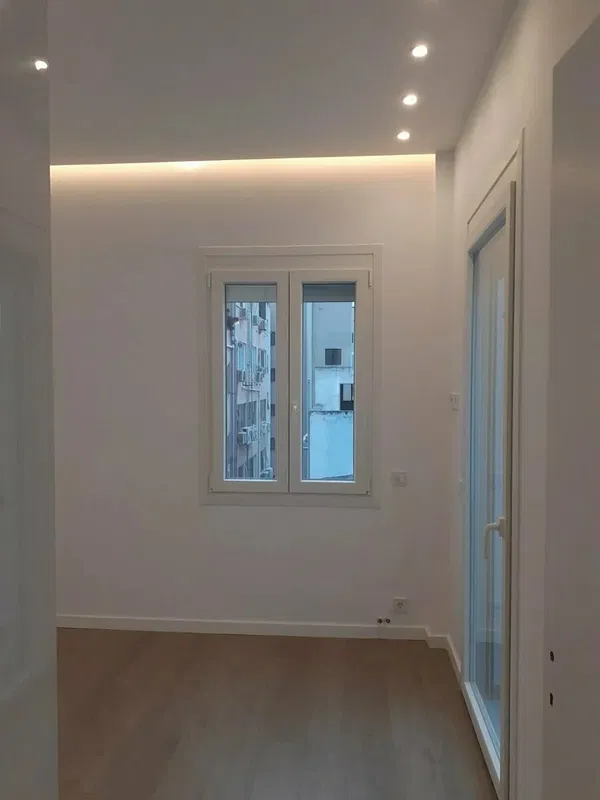 70 m² Two-Bedroom Apartment for Sale in Koukaki - Makrigianni, Athens Center — photo 4