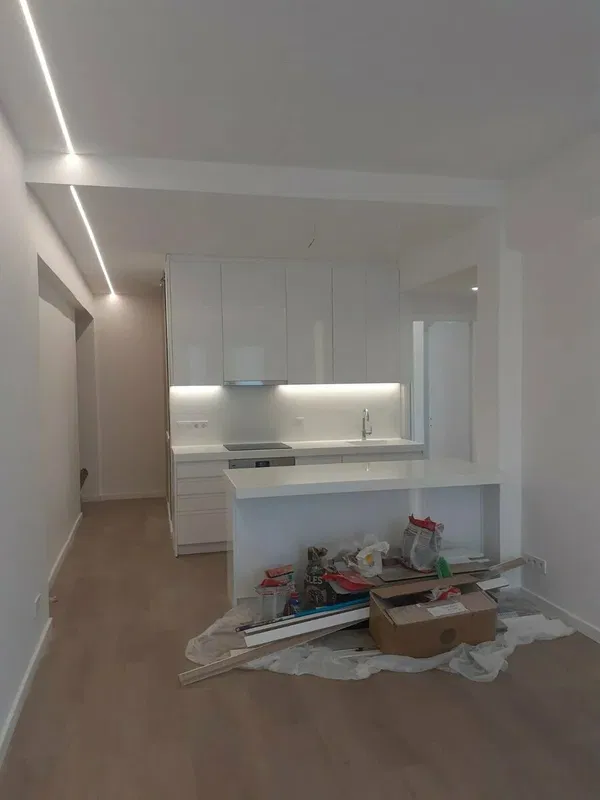 70 m² Two-Bedroom Apartment for Sale in Koukaki - Makrigianni, Athens Center — photo 3