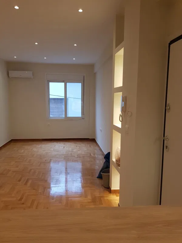 60 m² Renovated Two-Bedroom Apartment for Sale in Koukaki - Makrigianni, Athens Center