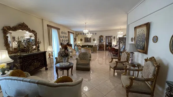160 m² Apartment with Three Bedrooms for Sale in Neos Kosmos, Athens Center — photo 4
