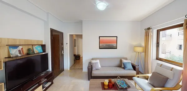 Renovated 50 m² Apartment with One Bedrooms for Sale in Center Athens, Athens Center — photo 2