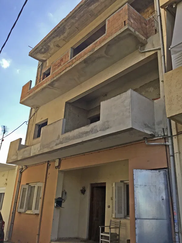 300 m² Building for Sale in Heraklion