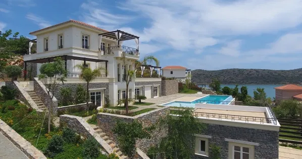Sea View 623 m² Villa with Five Bedrooms for Sale in Elounda, Agios Nikolaos — photo 3