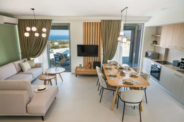 Sea View Six-Bedroom Villa for Sale in Kissamos, Chania — photo 3