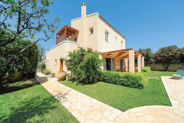 132 m² Three-Bedroom Villa for Sale in Rethymnon — photo 2
