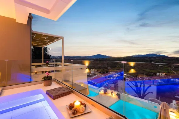 Seven-Bedroom Villa for Sale in Rethymnon — photo 4