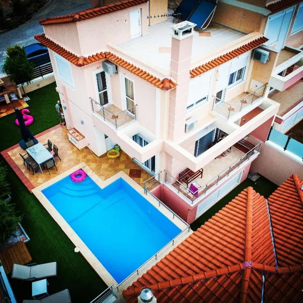 Sea View Three-Bedroom Apartment for Sale in Theologos, Fthiotida