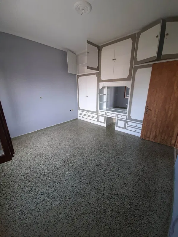 97 m² Apartment with Three Bedrooms for Sale in Ilioupoli, Athens Southern suburbs — photo 5