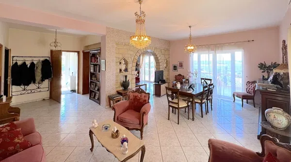 Sea-View 326 m² Apartment with Six Bedrooms for Sale in Panormo, Mylopotamos — photo 4