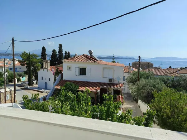 Six-Bedroom Sea View Villa for Sale in Spetses, Argosaronikos islands — photo 2