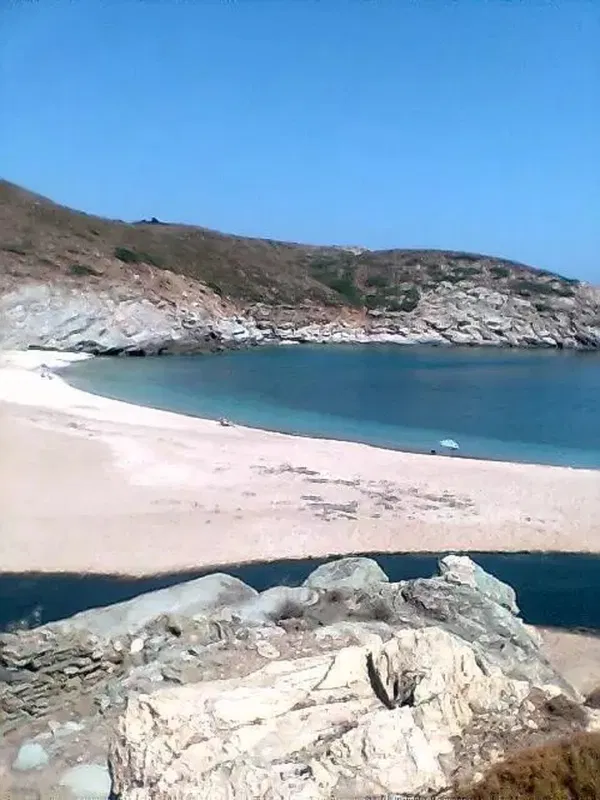 Sea-View 111,000 m² Plot for Sale in Andros, Cyclades — photo 3