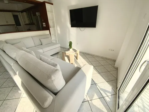 64 m² Apartment with One Bedrooms for Sale in Keramikos, Athens Center — photo 5