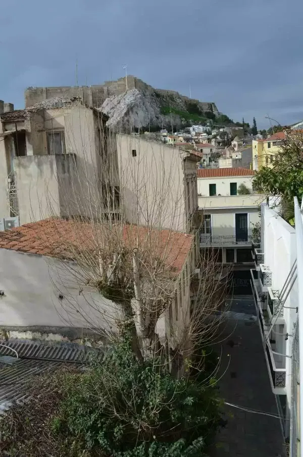 52 m² One-Bedroom Apartment for Sale in Athens Historical Center, Athens Center — photo 2