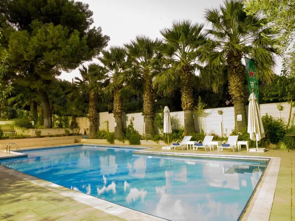 Renovated Hotel for Sale in Marathonas, Athens Eastern Suburbs — photo 2