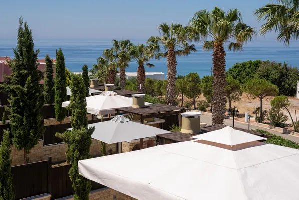 Four-Bedroom Villa for Sale in Makris Gialos, Lasithi with Parking