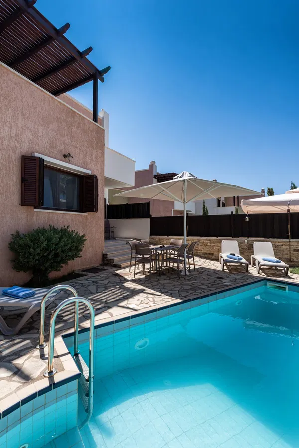 225 m² Four-Bedroom Villa for Sale in Makris Gialos, Lasithi — photo 4