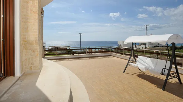 Sea-View Four-Bedroom Villa for Sale in Ierapetra, Lasithi — photo 4
